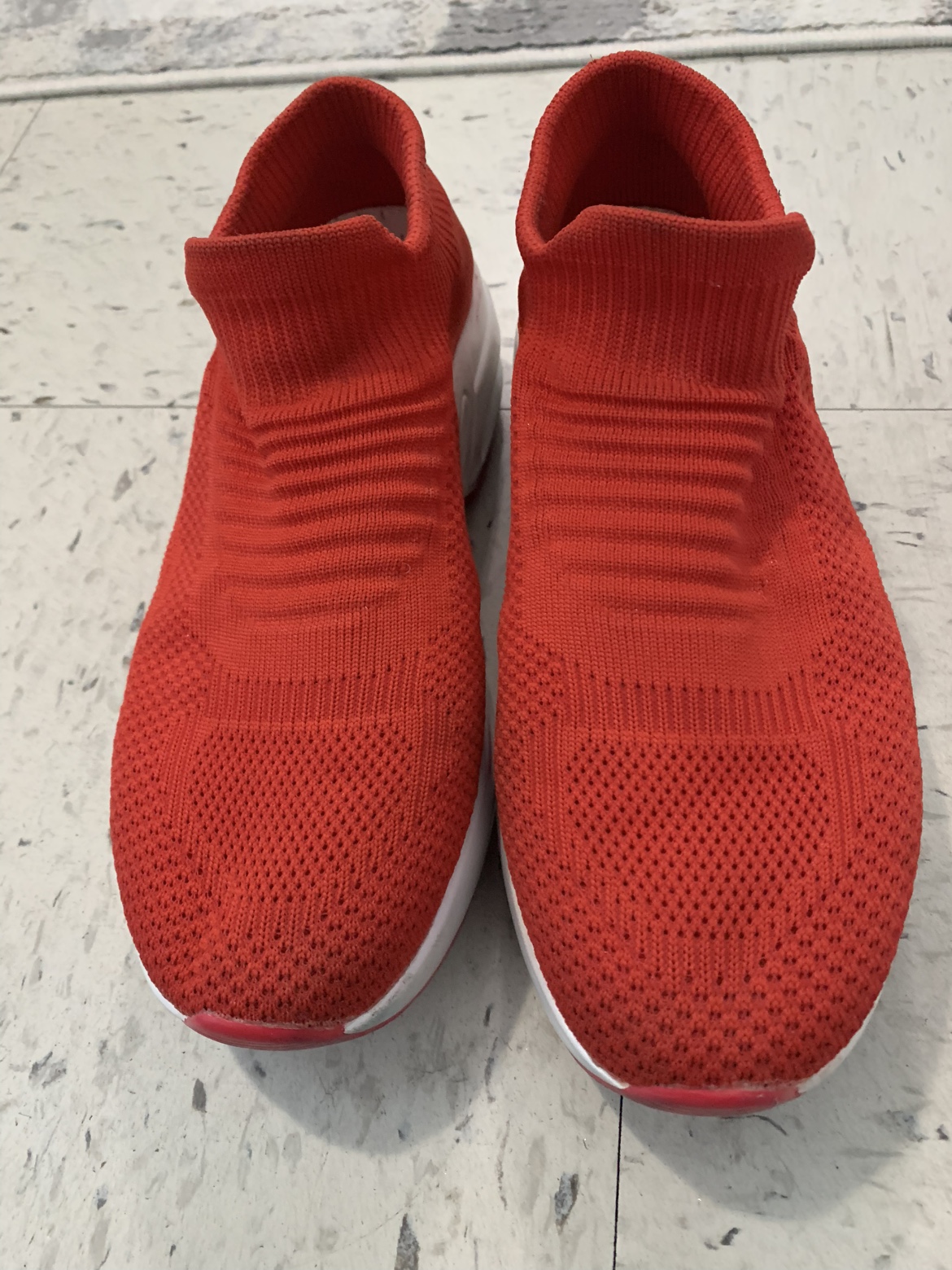 Walking Shoes for Women -8/39 size- Red