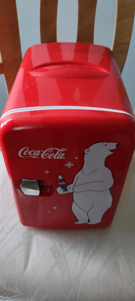 Coca-Cola mini fridge/box thumbnail