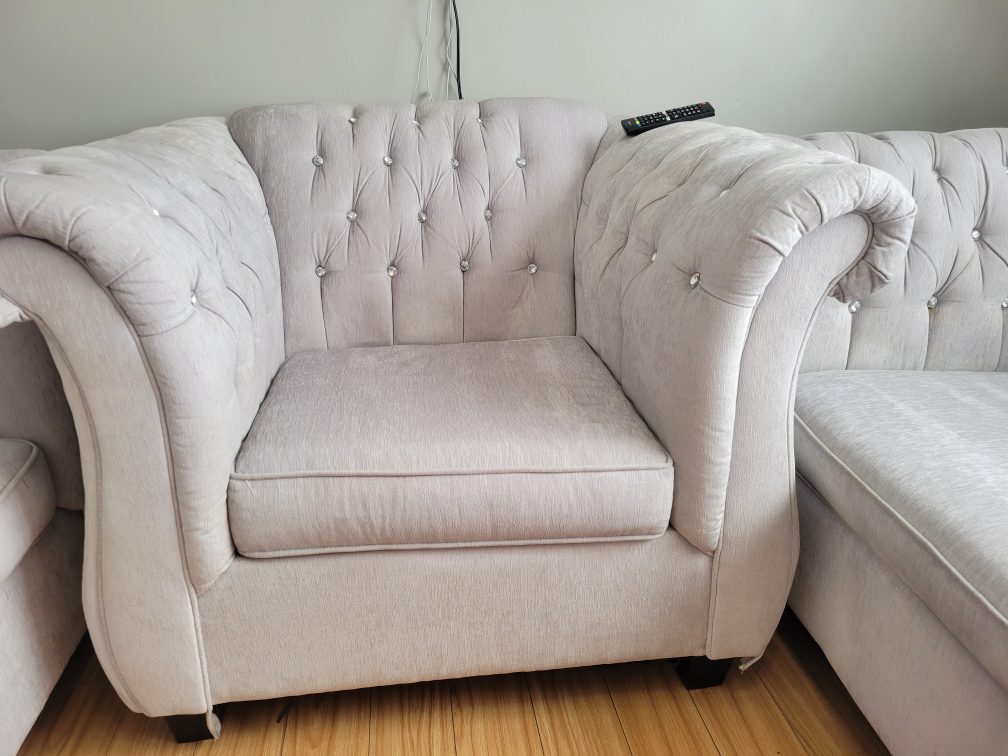 3 Piece Sectional Sofa - photo 3