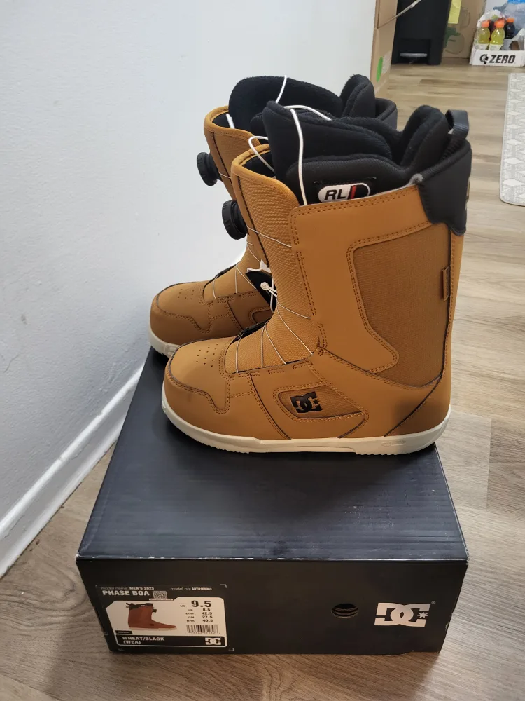 DC Phase Boa Snowboard Boots Size 9.5 image indicator(3)