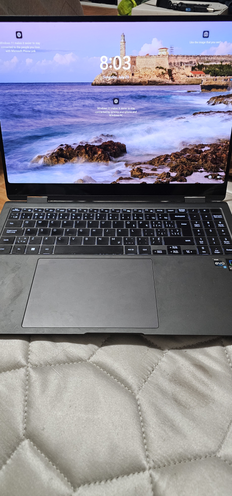 Samsung Galaxy Book3 Pro 360 - photo 2