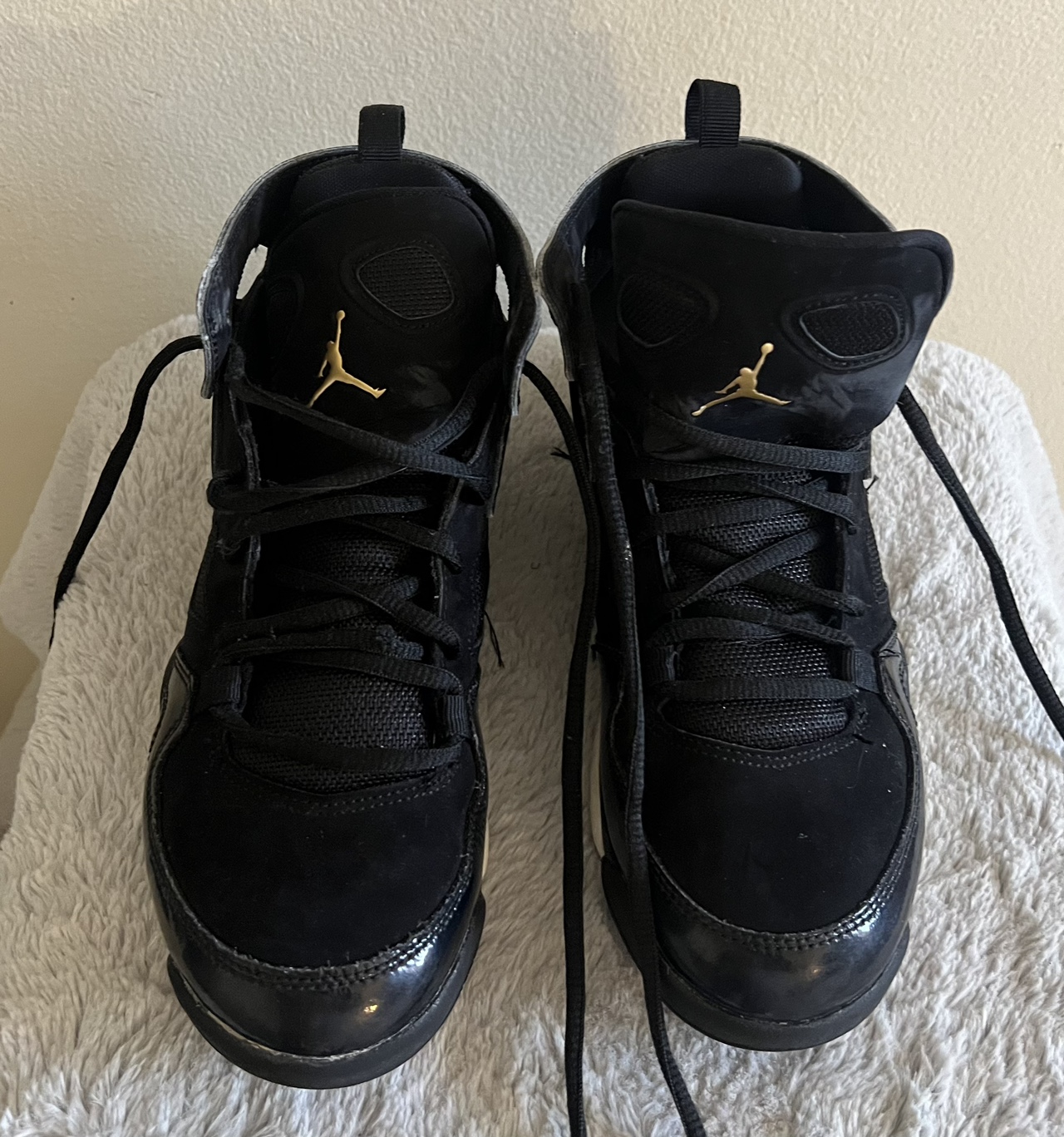 Air Jordan 6 Rings Black Gold Size 6 - photo 4