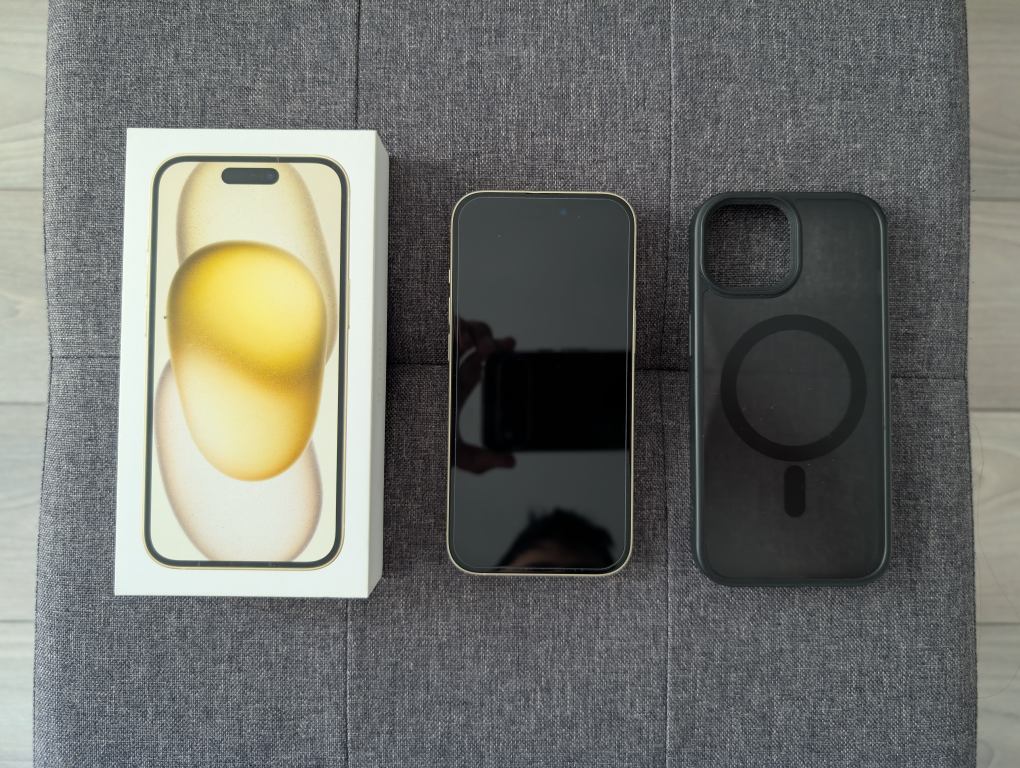 Apple iPhone 15 256GB Yellow - Like New!