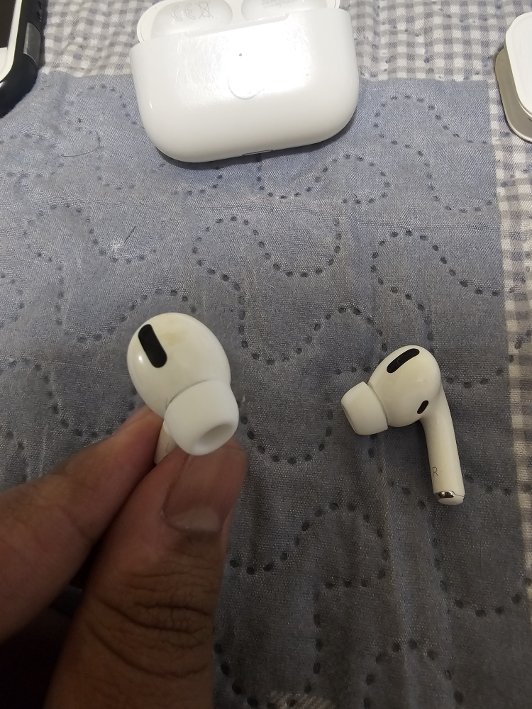 Apple Airpods Pro - photo 3