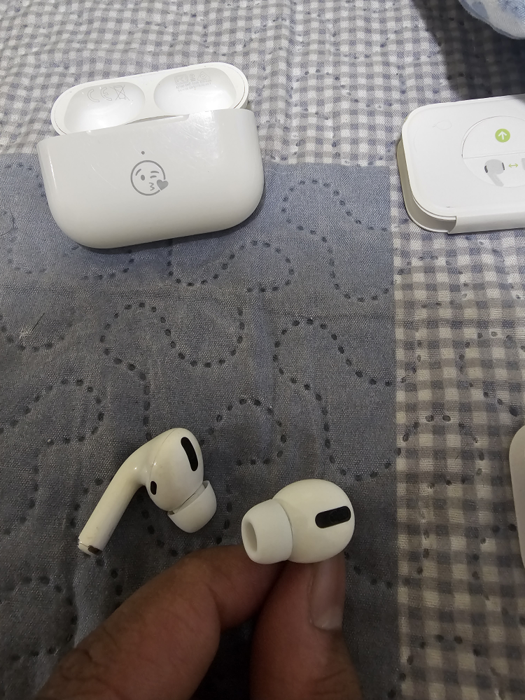 Apple Airpods Pro - photo 4