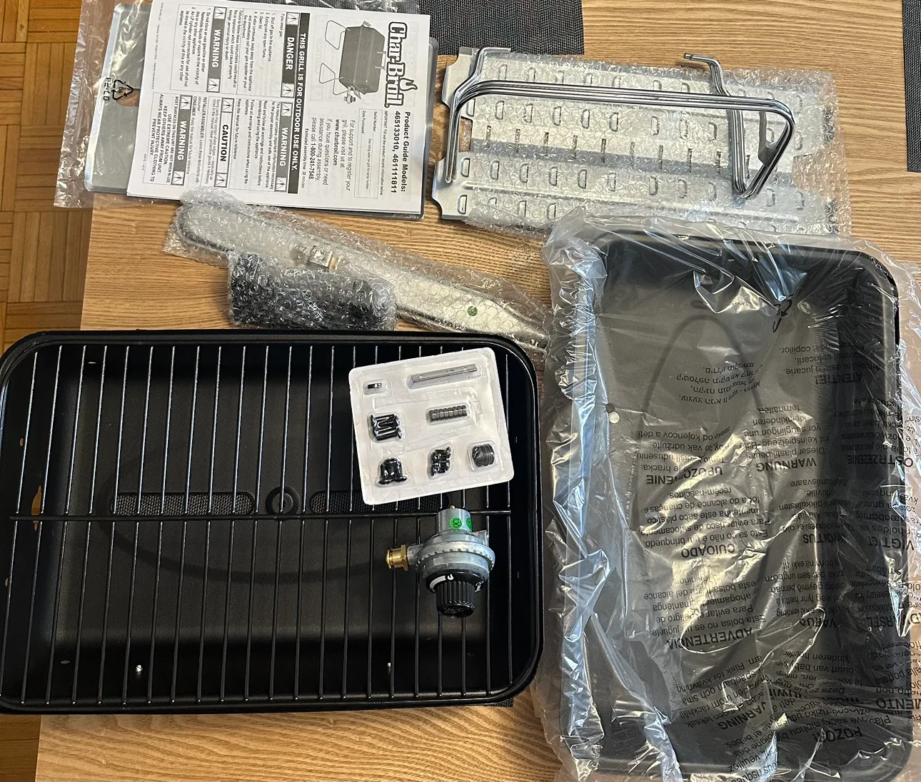 Char-Broil Portable Gas Grill, Standard image indicator(3)