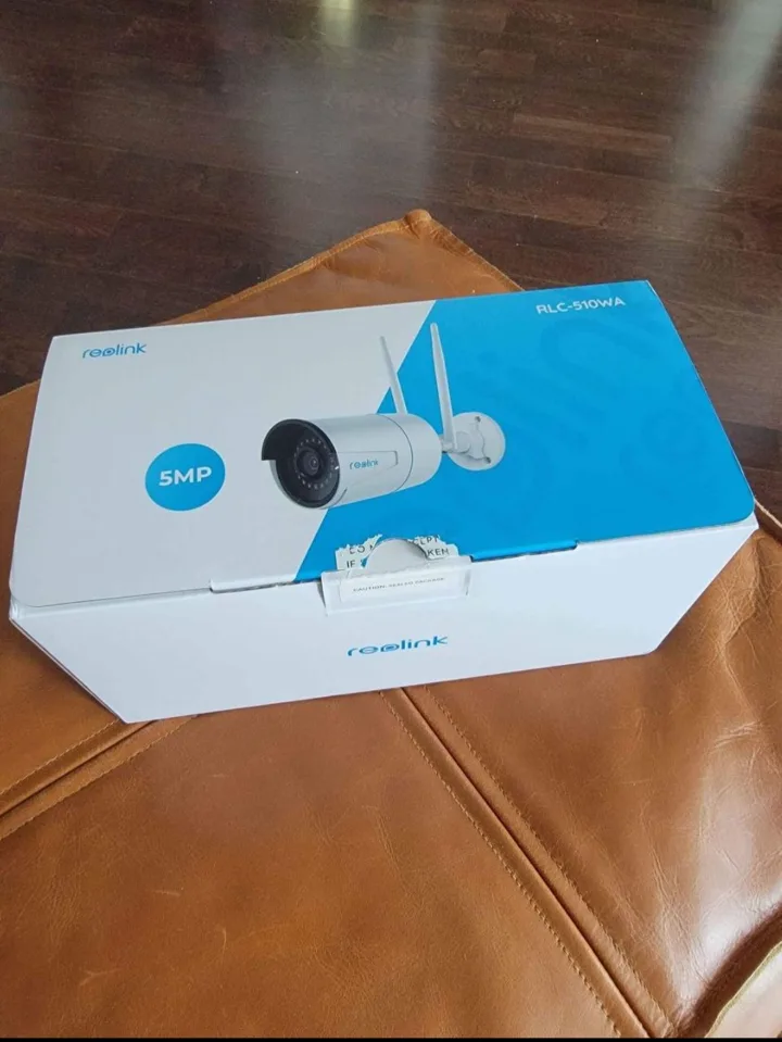 Reolink 5MP Outdoor Wifi Security Camera thumbnail
