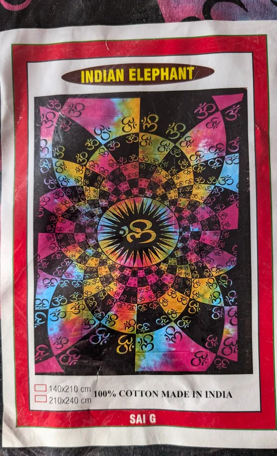 Tapestry Wall Hanging image indicator(2)