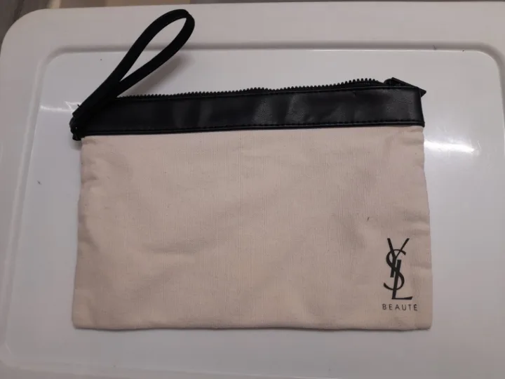 Yves Saint Laurent Beauté Makeup Bag thumbnail