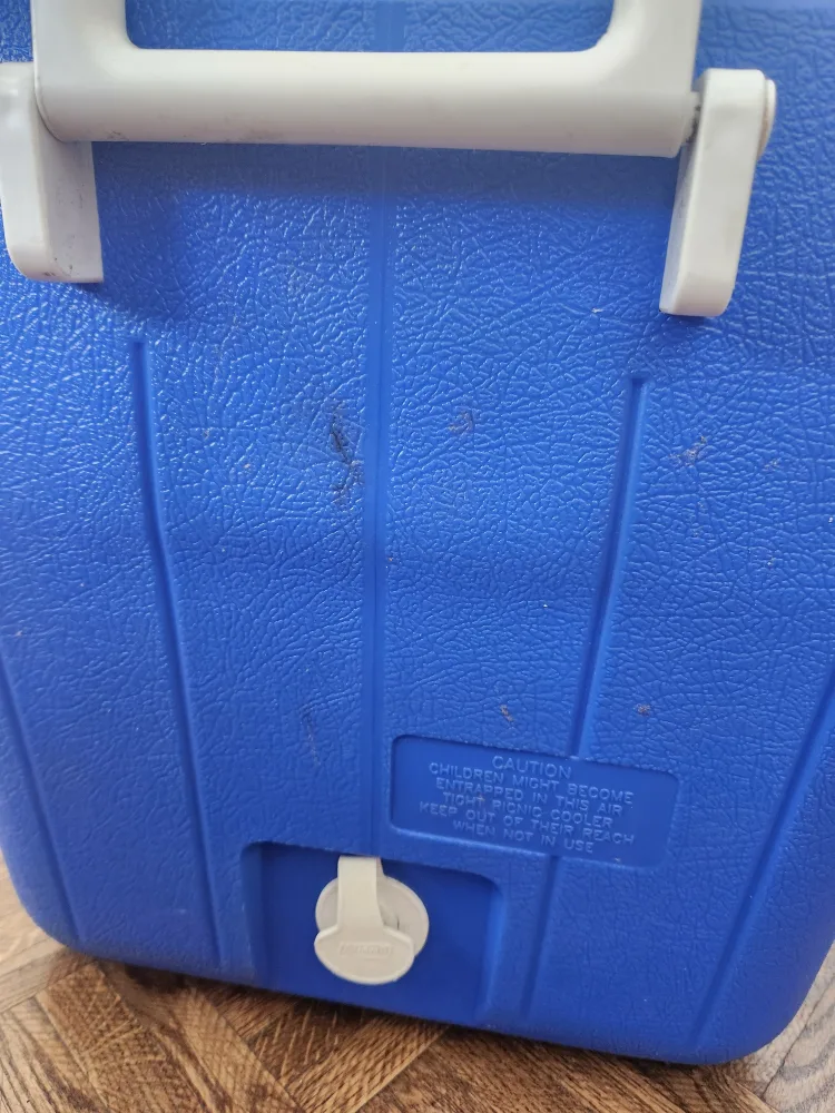 Coleman Cooler 45.4 litre (til 15th Oct) image indicator(6)