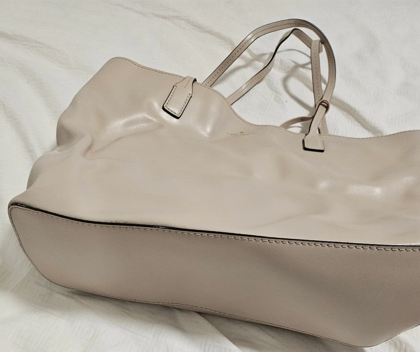 Kate Spade Beige Tote Bag image indicator(2)