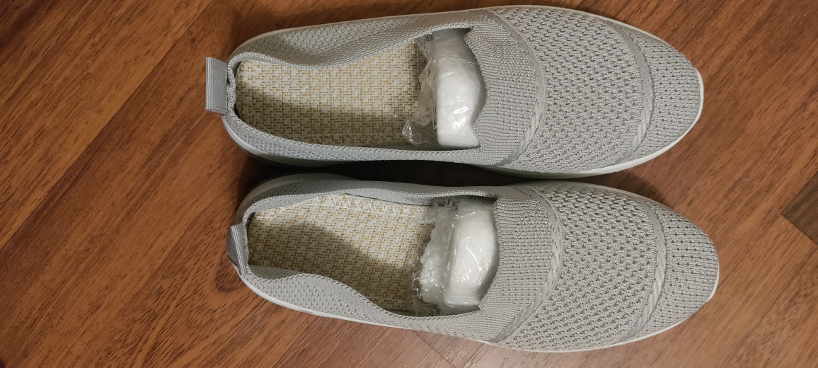Women's casual slip-on sneakers (Brand New-Never used) - photo 5