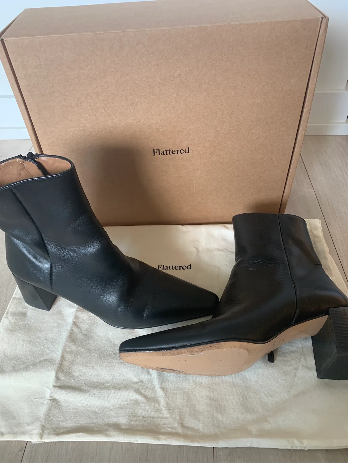 Flattered Black Leather Ankle Boots image indicator(4)