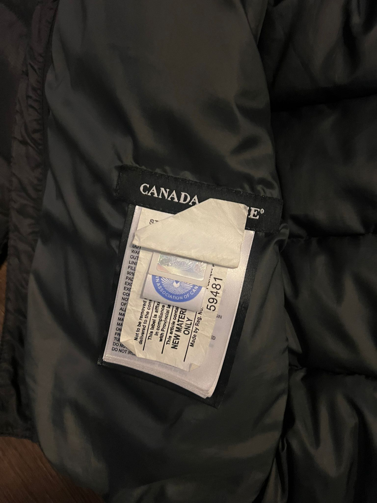 Canada Goose Men's Black Jacket - photo 5