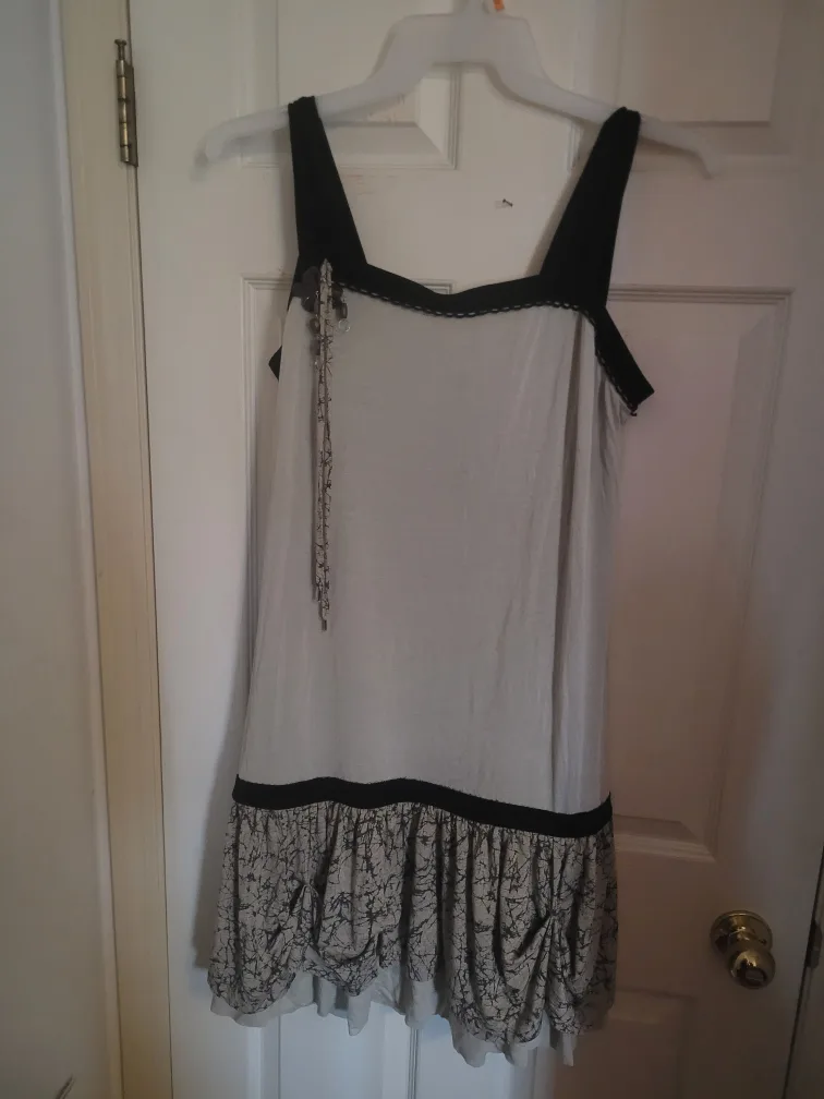 #Freecycle#White Tank dress with Black Trim & Fringe#freecycle# image indicator(3)