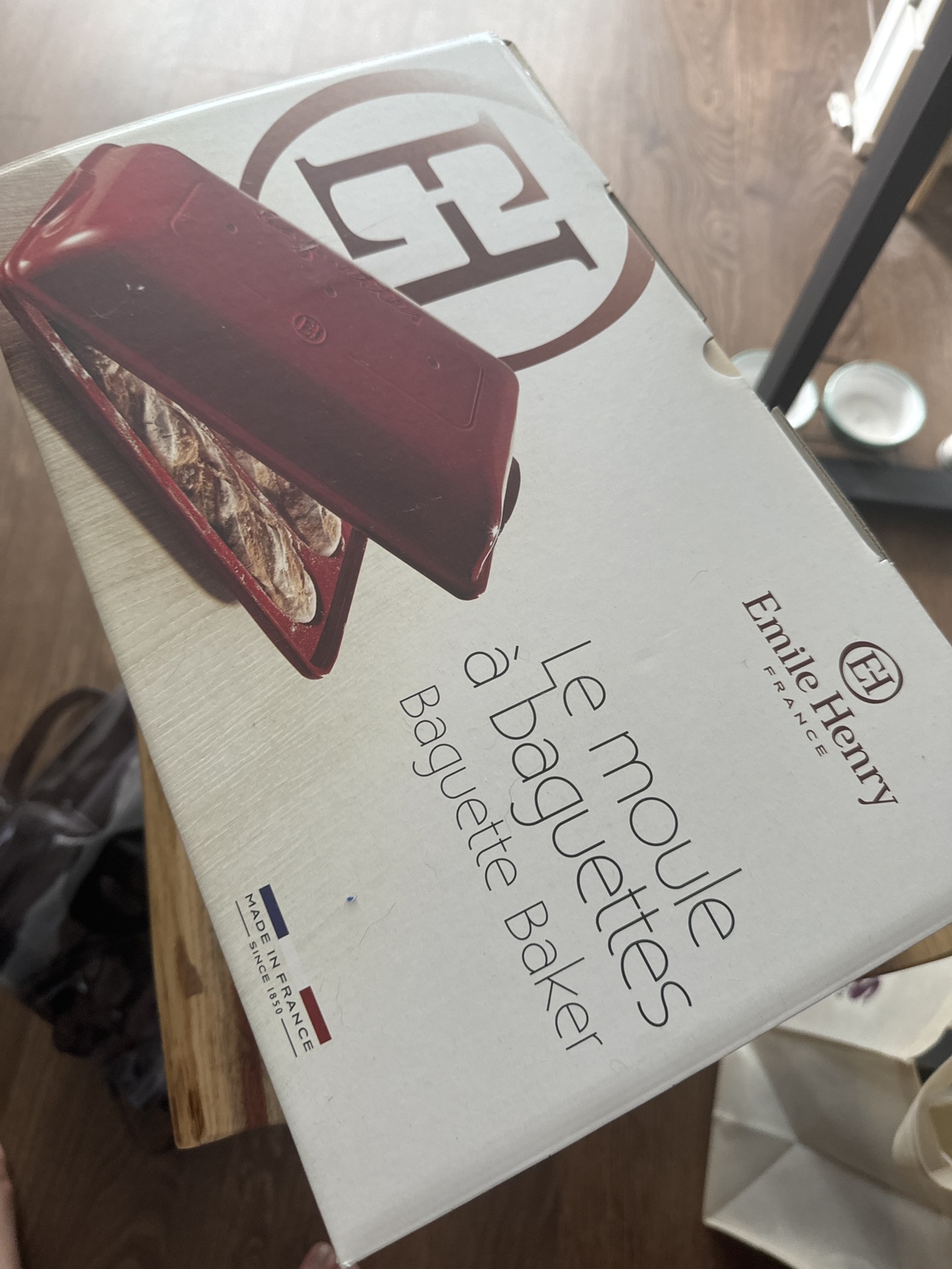 Emile Henry Baguette Baking Dish - New in box - photo 2