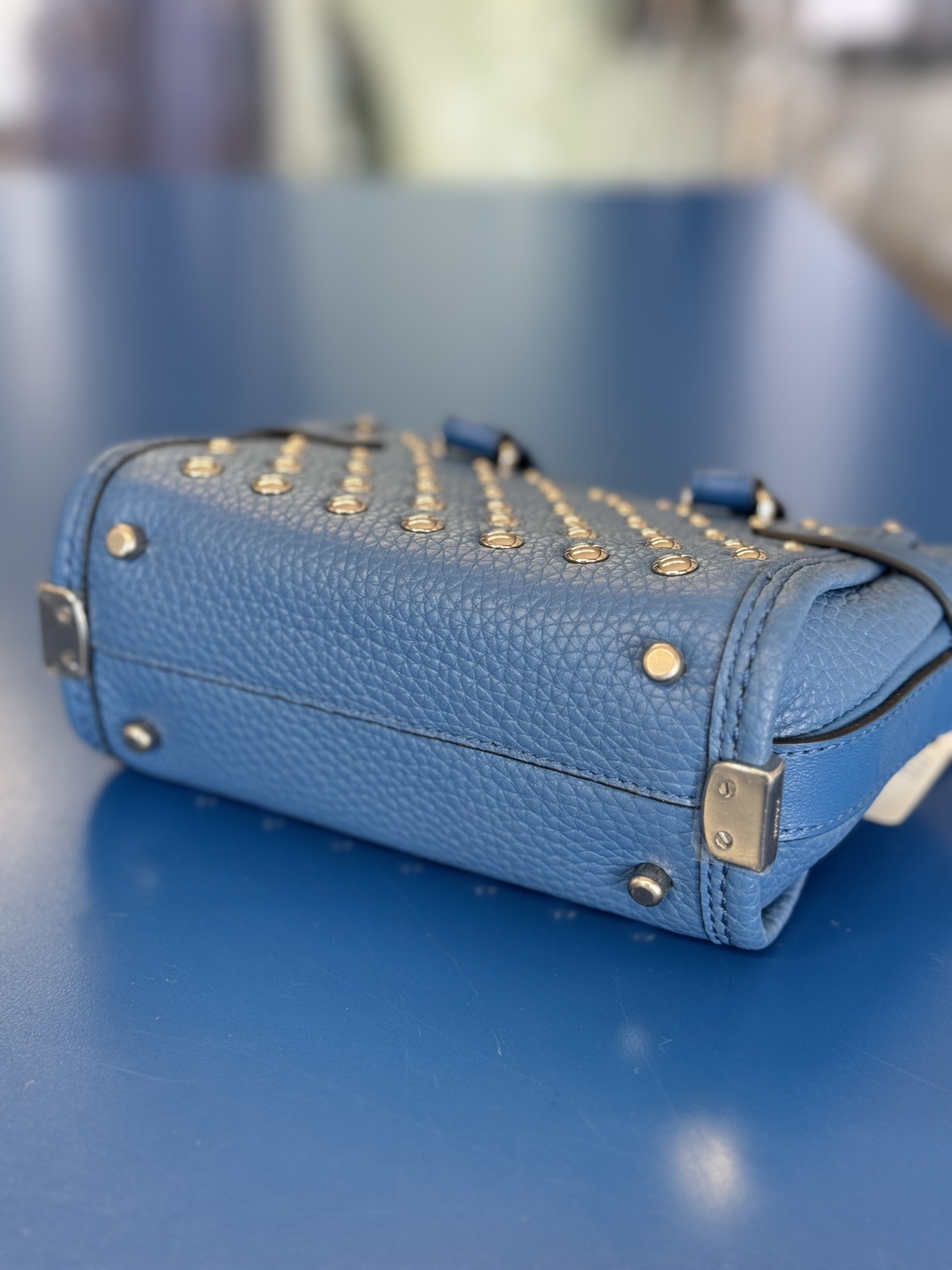 Coach Swagger 15 Studs Bag - photo 2