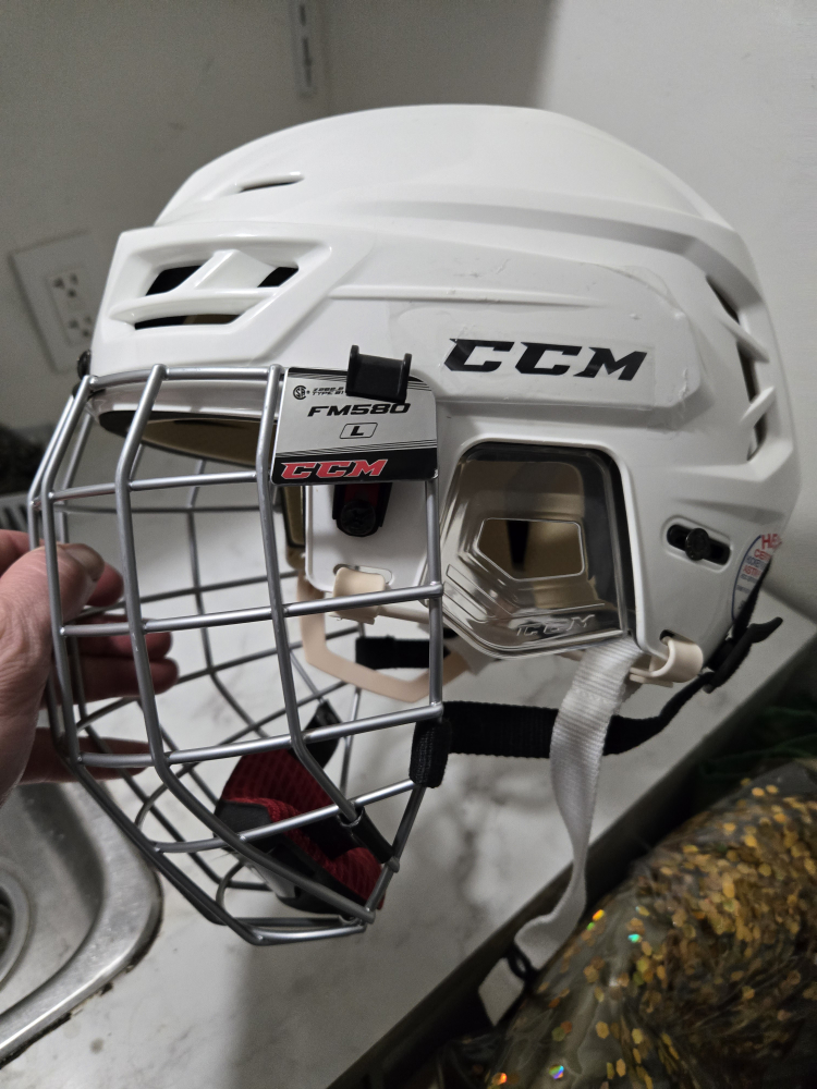 CCM L Hockey Helmet with Cage - photo 2