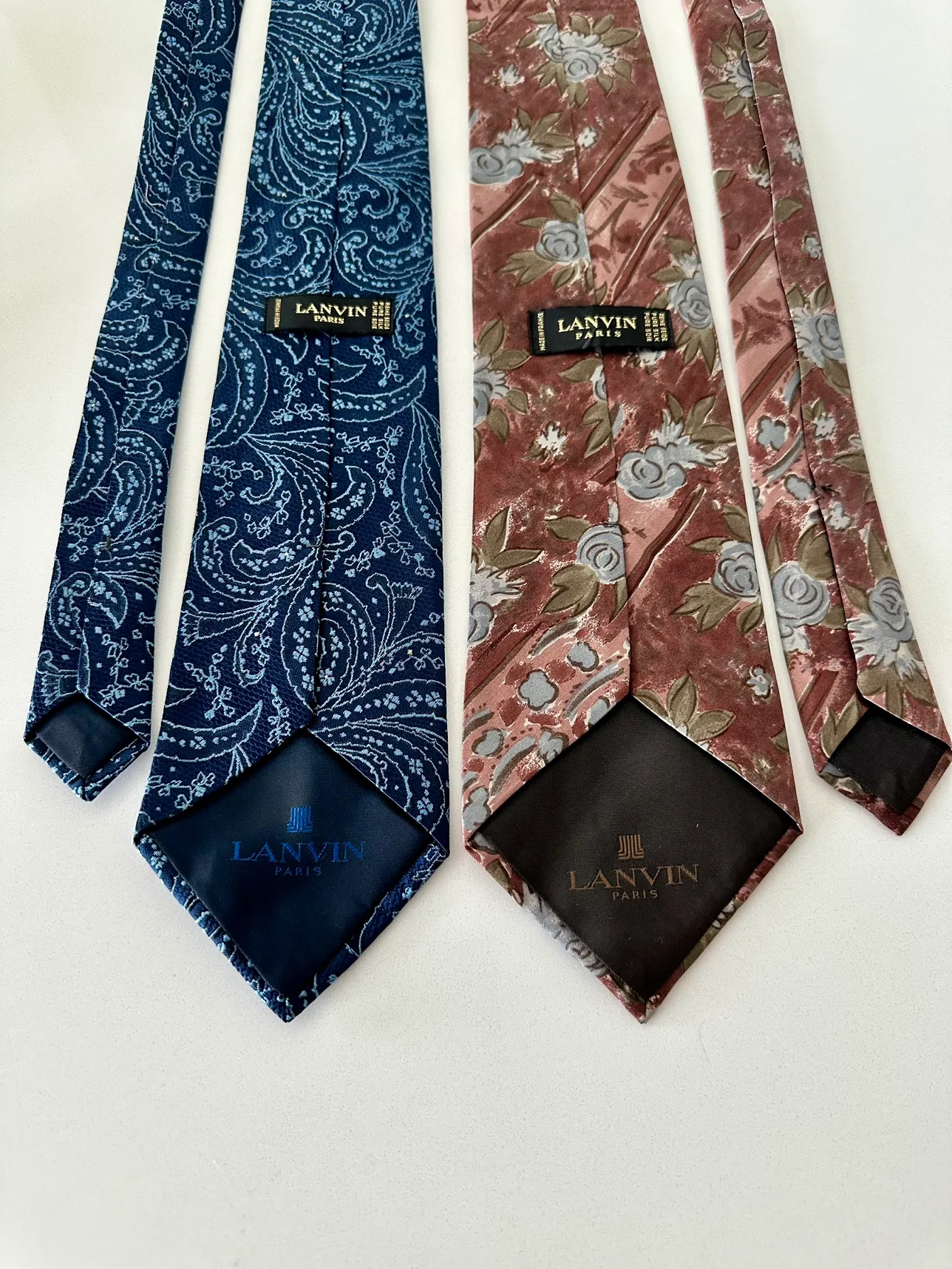 Vintage Lanvin Paris Ties image indicator(3)