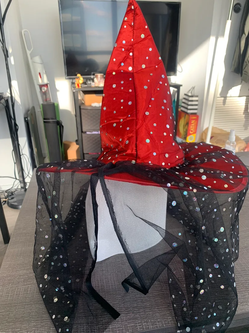 Red Witch Hat with Veil image indicator(2)