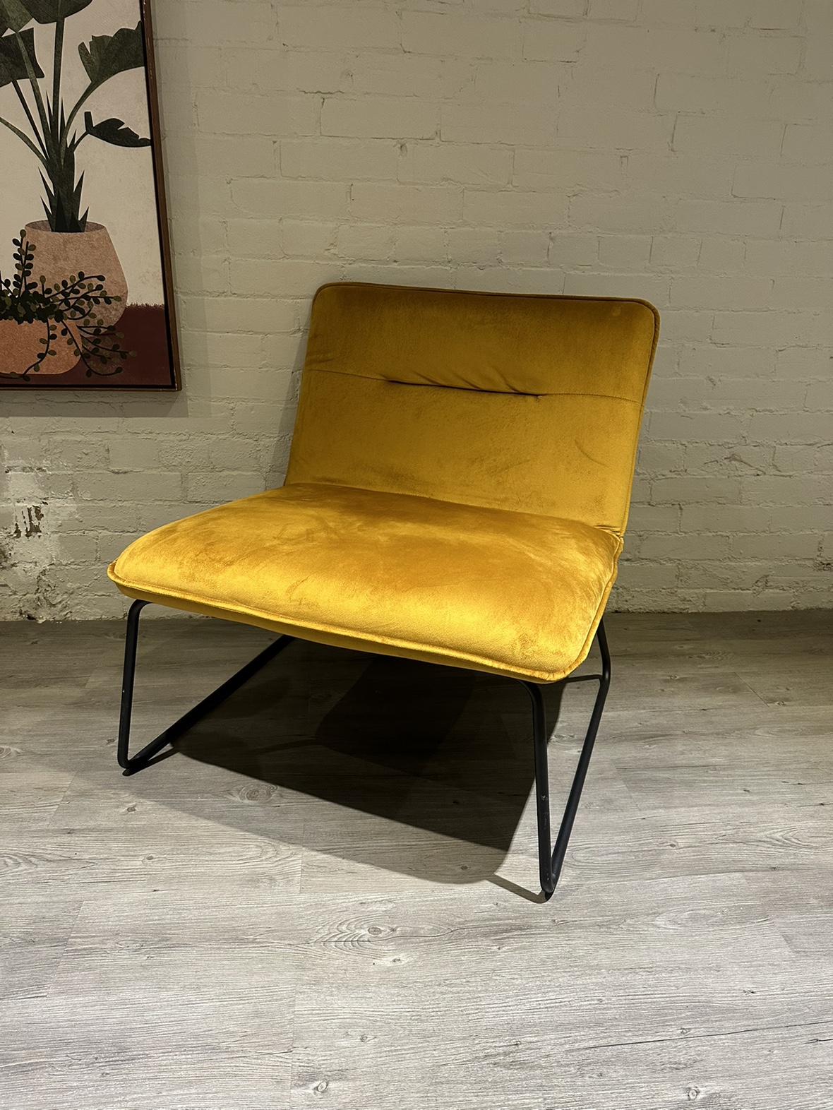 Mustard Yellow Velvet Accent Chair - photo 2