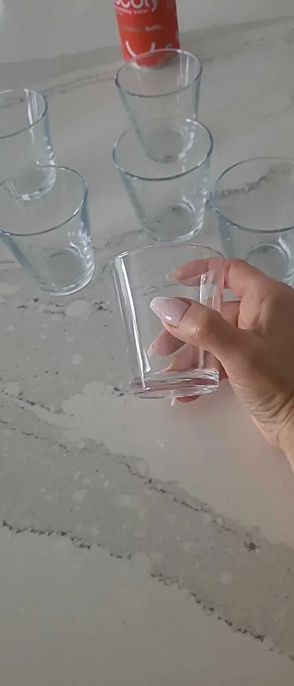 Set of 6 Small Glasses image indicator(3)