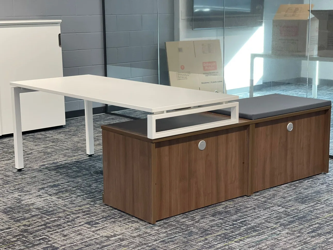 Office Desk with Hutch and Storage image indicator(6)