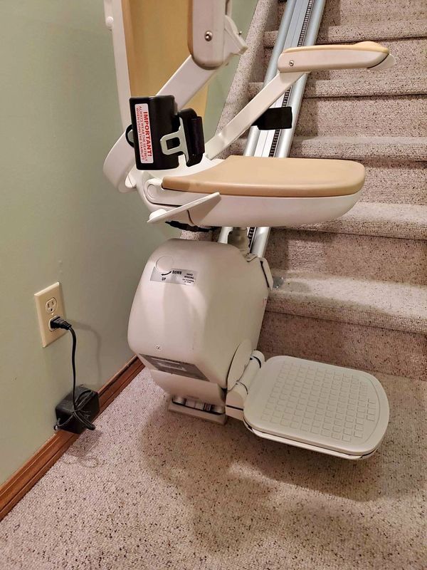 Stairlift - photo 3