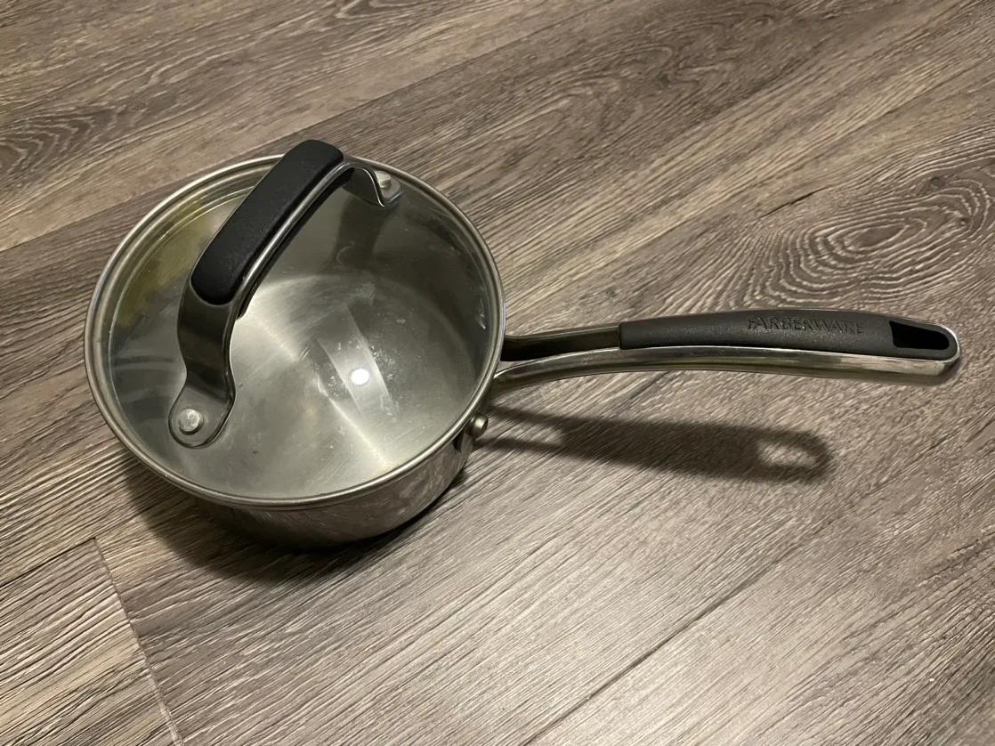 Farberware Ramen Pot with Lid thumbnail