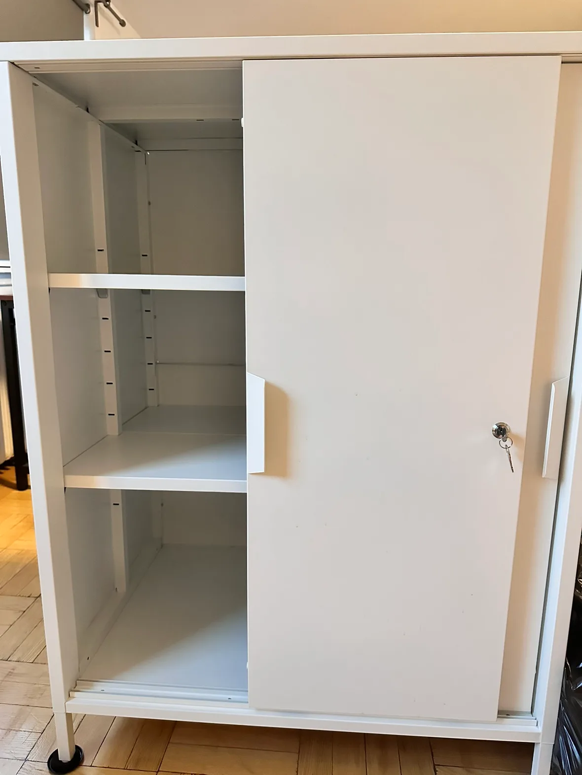 Big IKEA Cabinet (Trotten) / Metal / White image indicator(3)