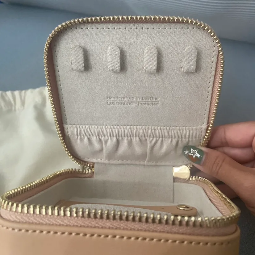 MEJURI Leather Jewellery Travel Case image indicator(2)