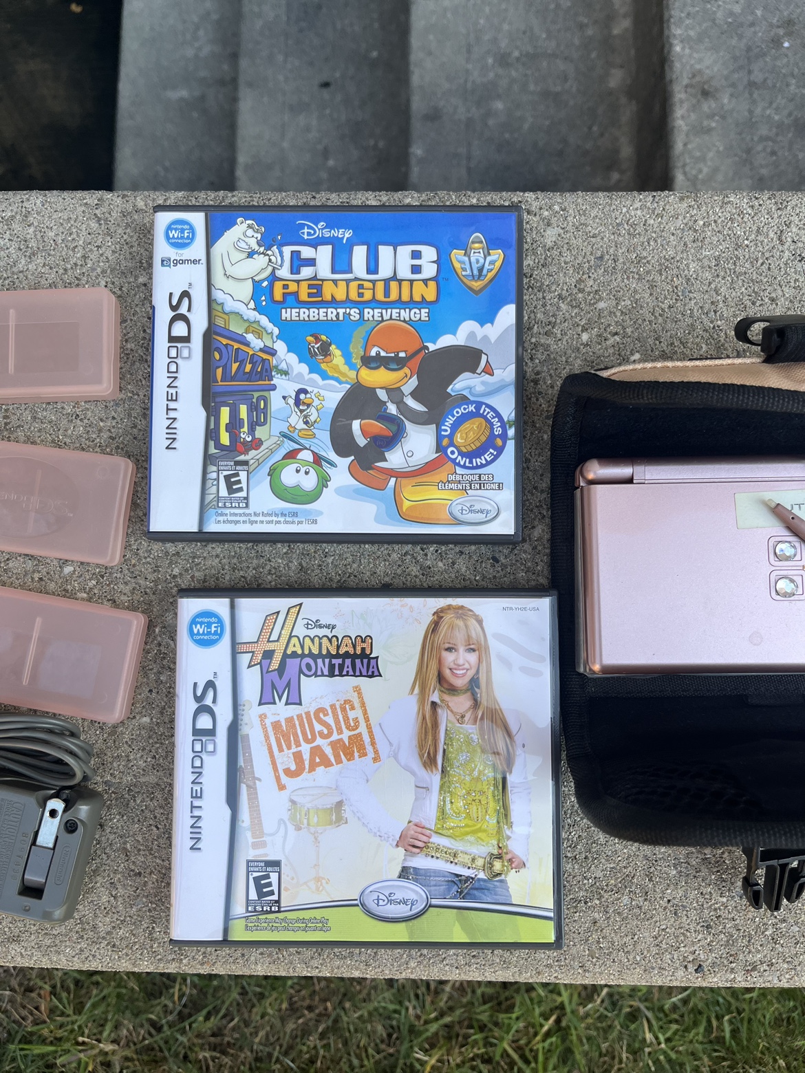 Nintendo DS Pink Bundle with Games and Accessories - photo 4