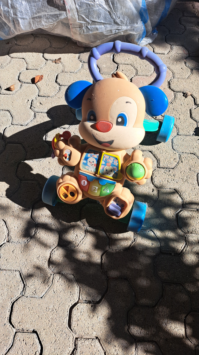 Fisher Price Laugh and Learn Walker