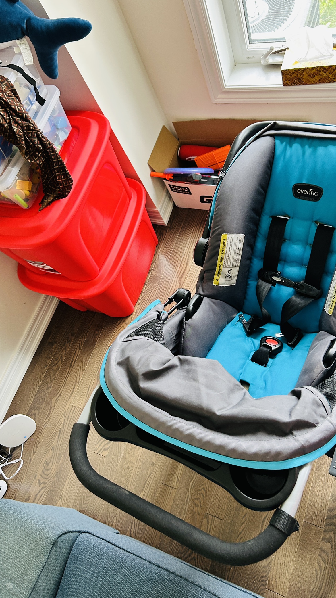 Evenflo Pivot X-Mode Stroller - photo 3