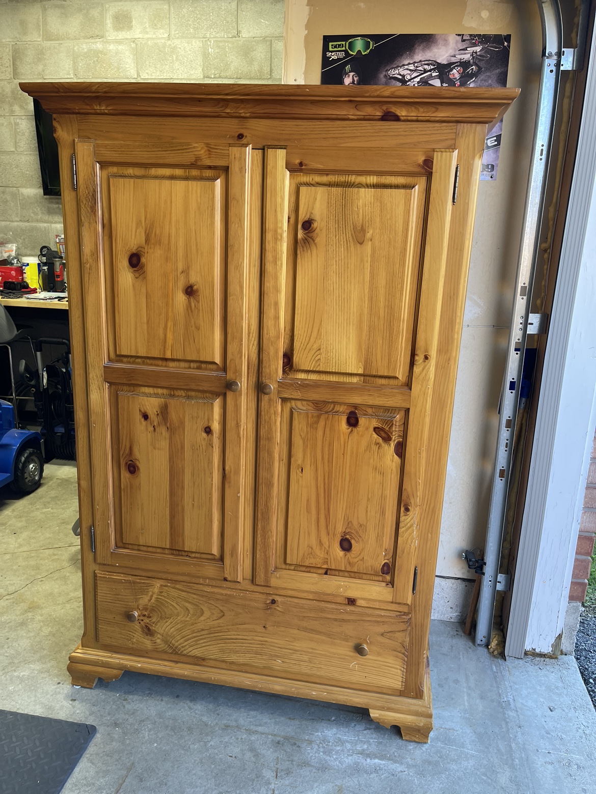 Wooden Cabinet - photo 2