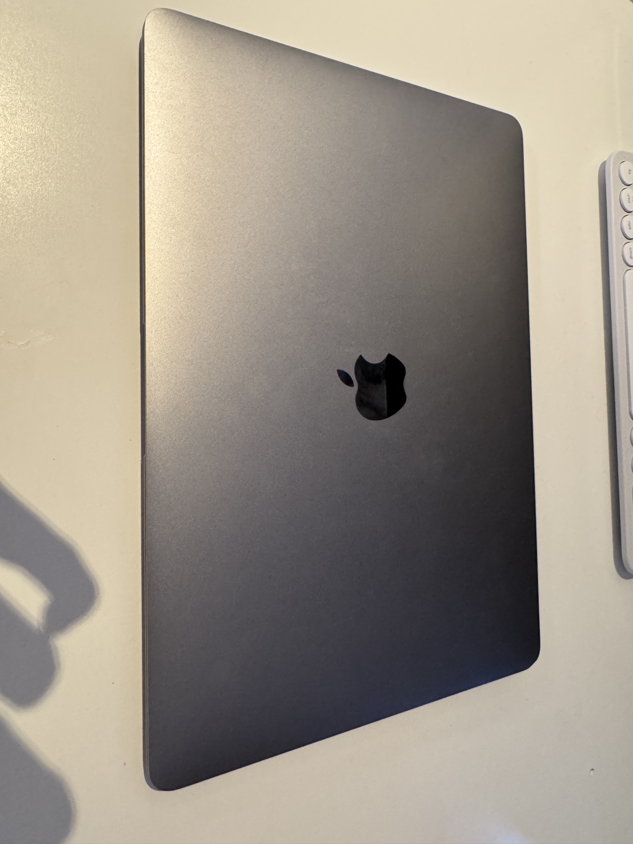MacBook Air 13-inch 2020 - photo 2