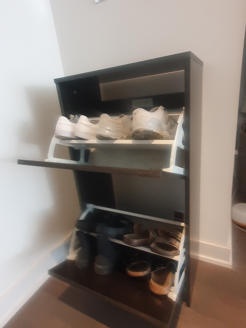 Shoe rack