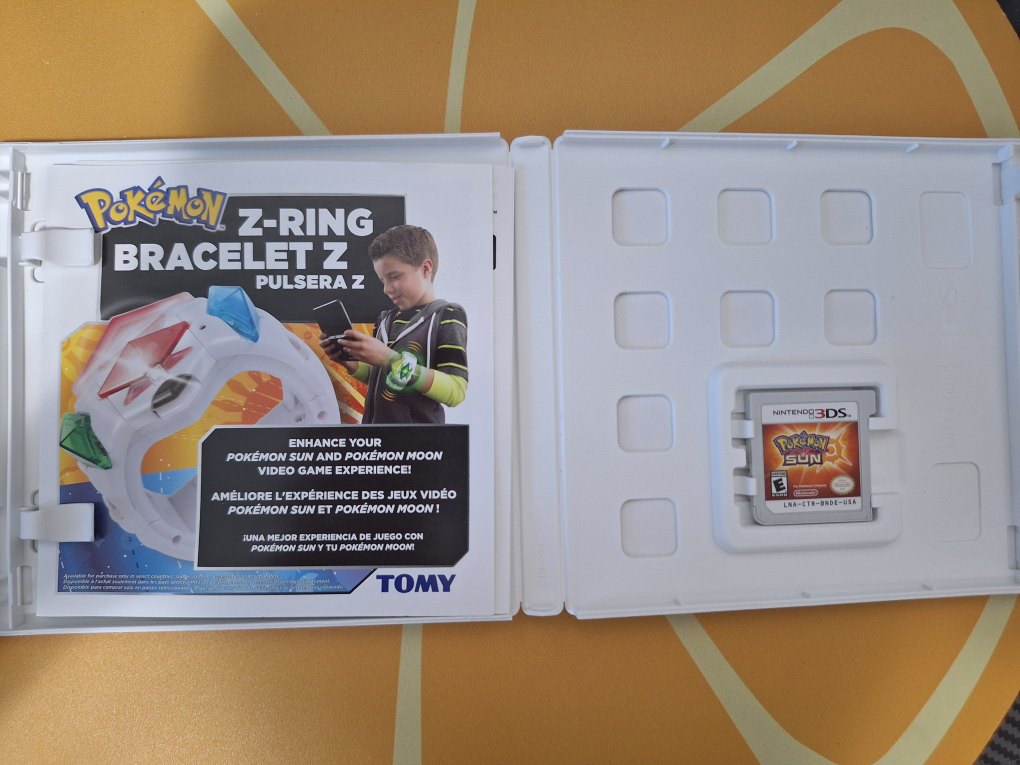 Pokemon Sun 3DS Game - photo 2