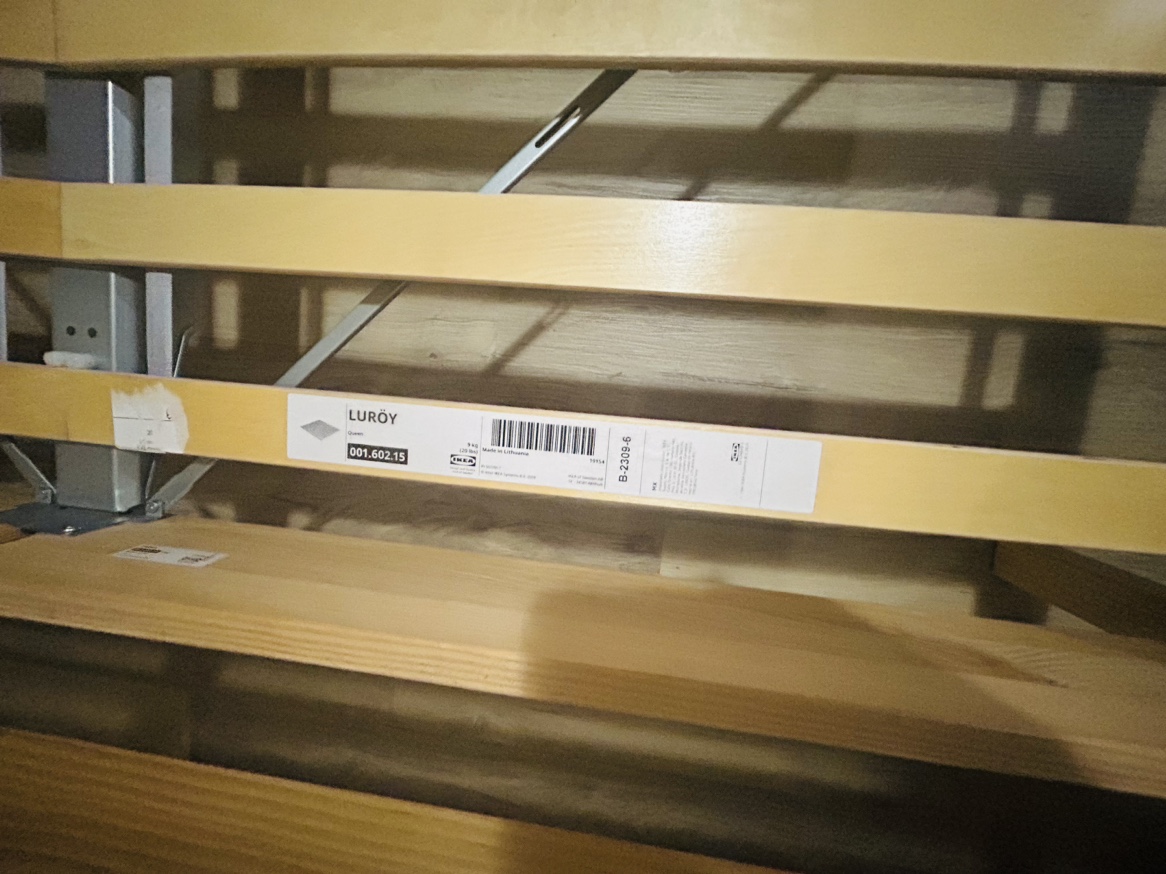 Queen bed frame - photo 4