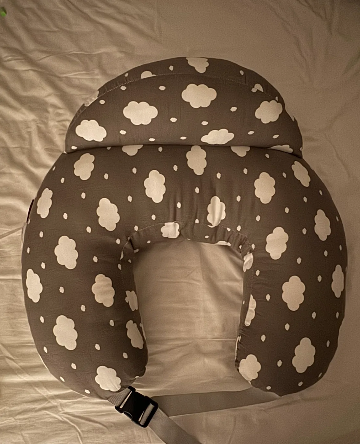 Momcozy Nursing Pillow thumbnail