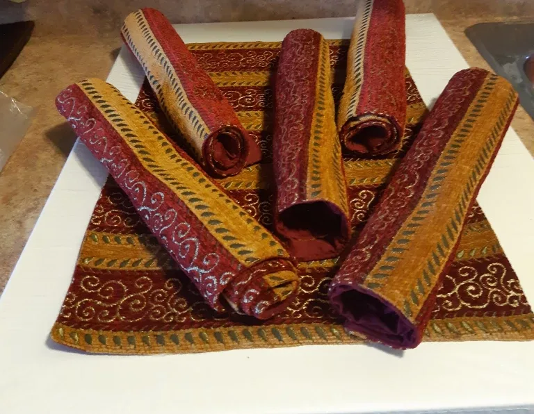 Set of 6 Placemats thumbnail