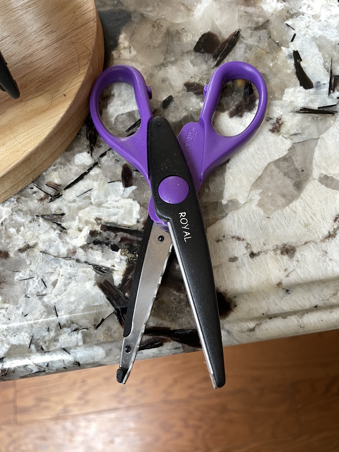 Scissors Set with Stand - photo 4