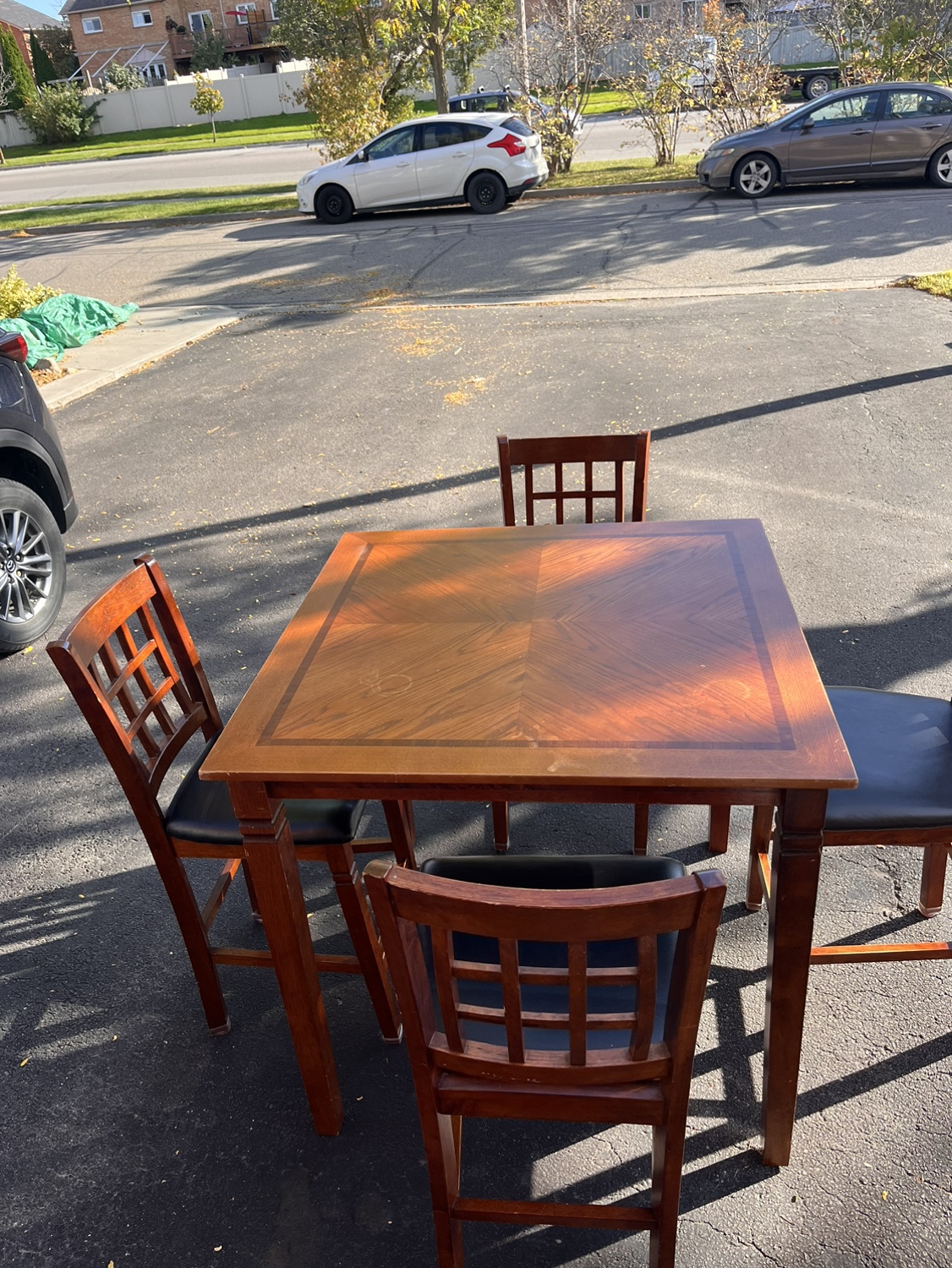 Kitchen Table and 4 Chairs Set