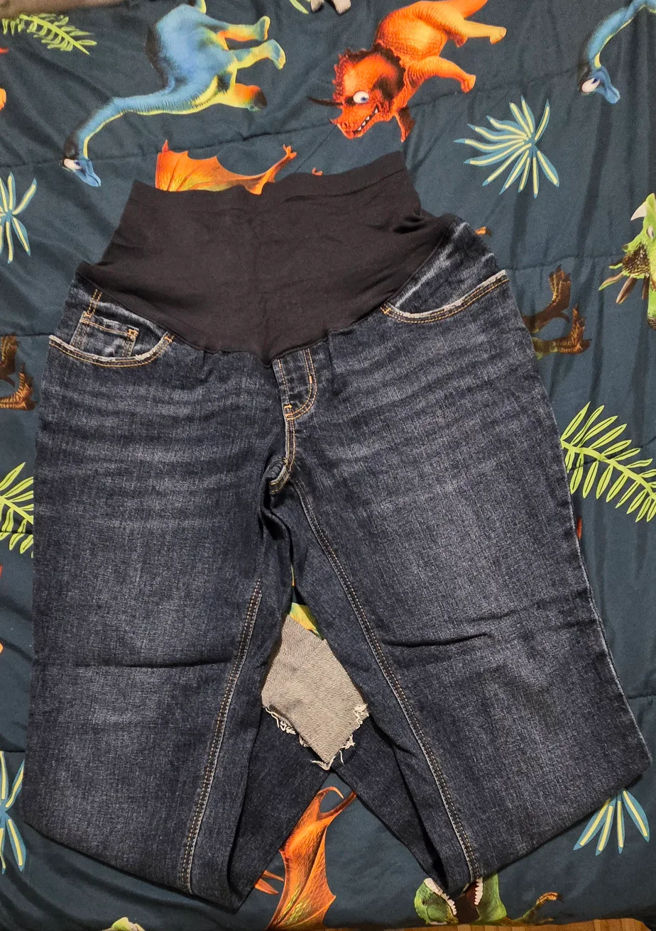 Maternity Jeans thumbnail