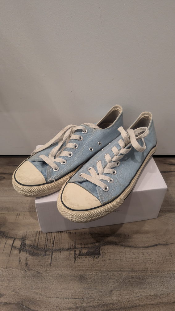 Converse All Star Sneakers