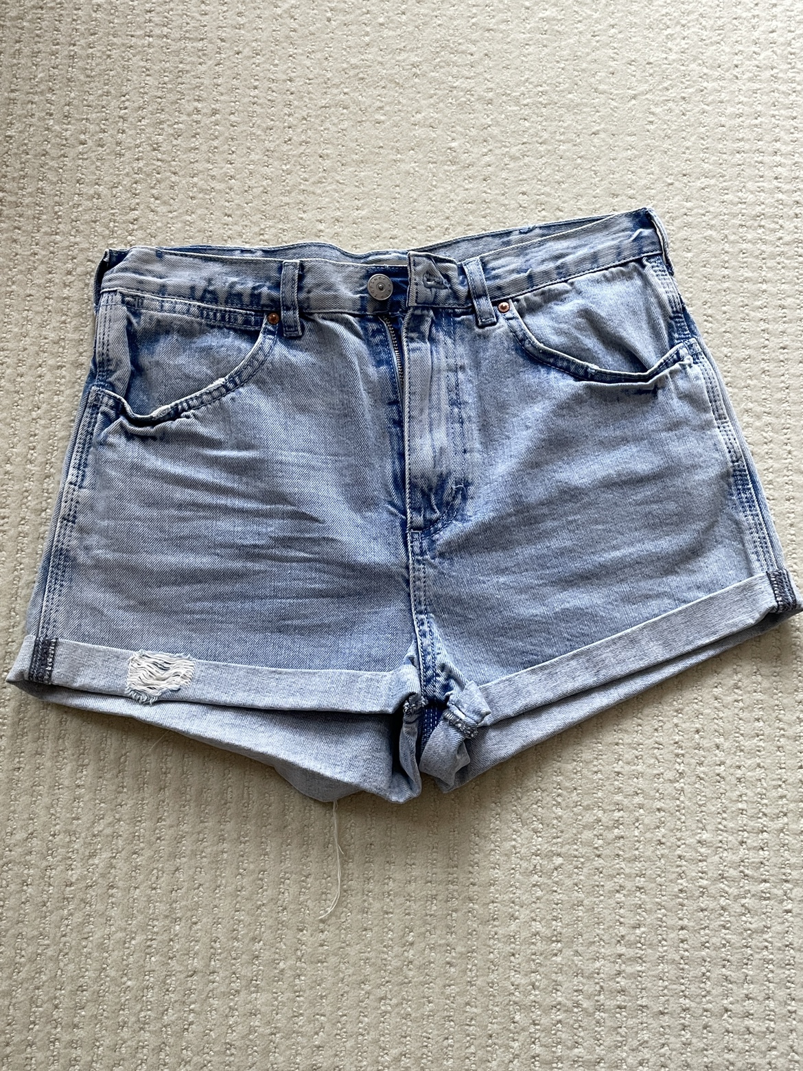Topshop Moto Rosa Denim Shorts