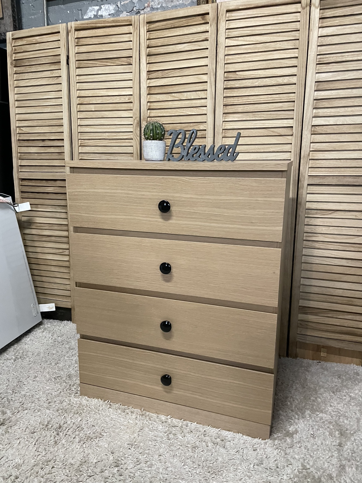 4-Drawer Dresser - photo 2