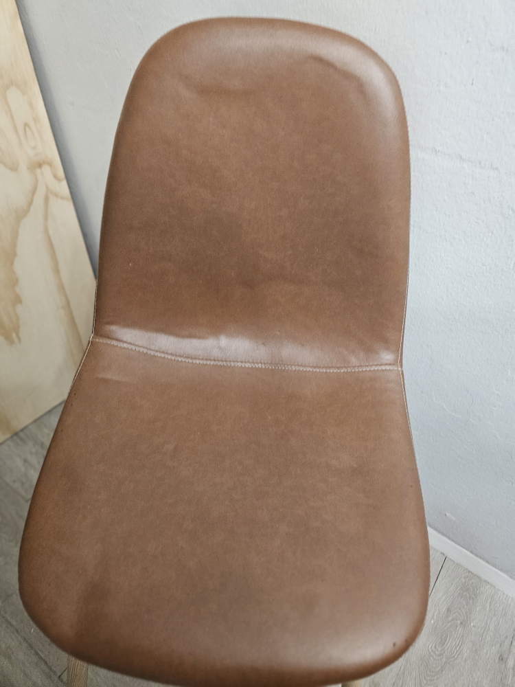 Beautiful Brown Chair - photo 2