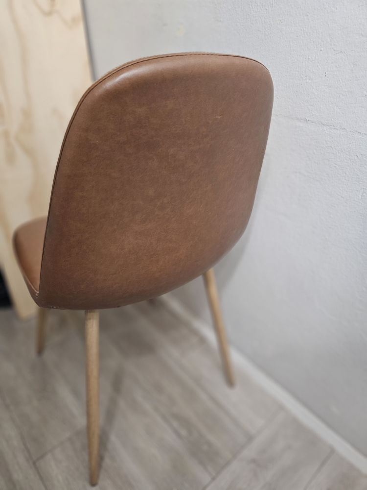 Beautiful Brown Chair - photo 4