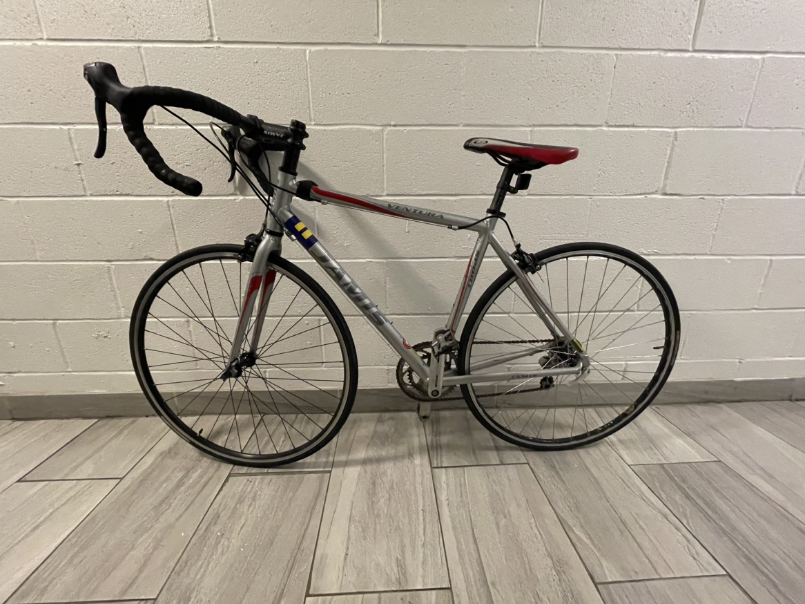 Jamis Ventura Road Bike - photo 2